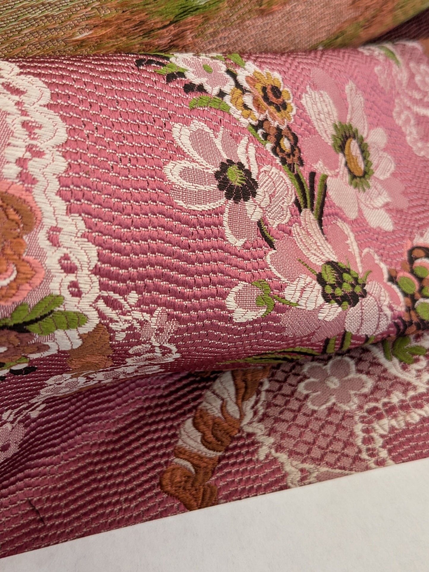 by yard Scalamandre Old World Weavers Avvoltoio Multi on Fuschia Historic Flora Pink Silk Lampas MSRP USD 1156/Y