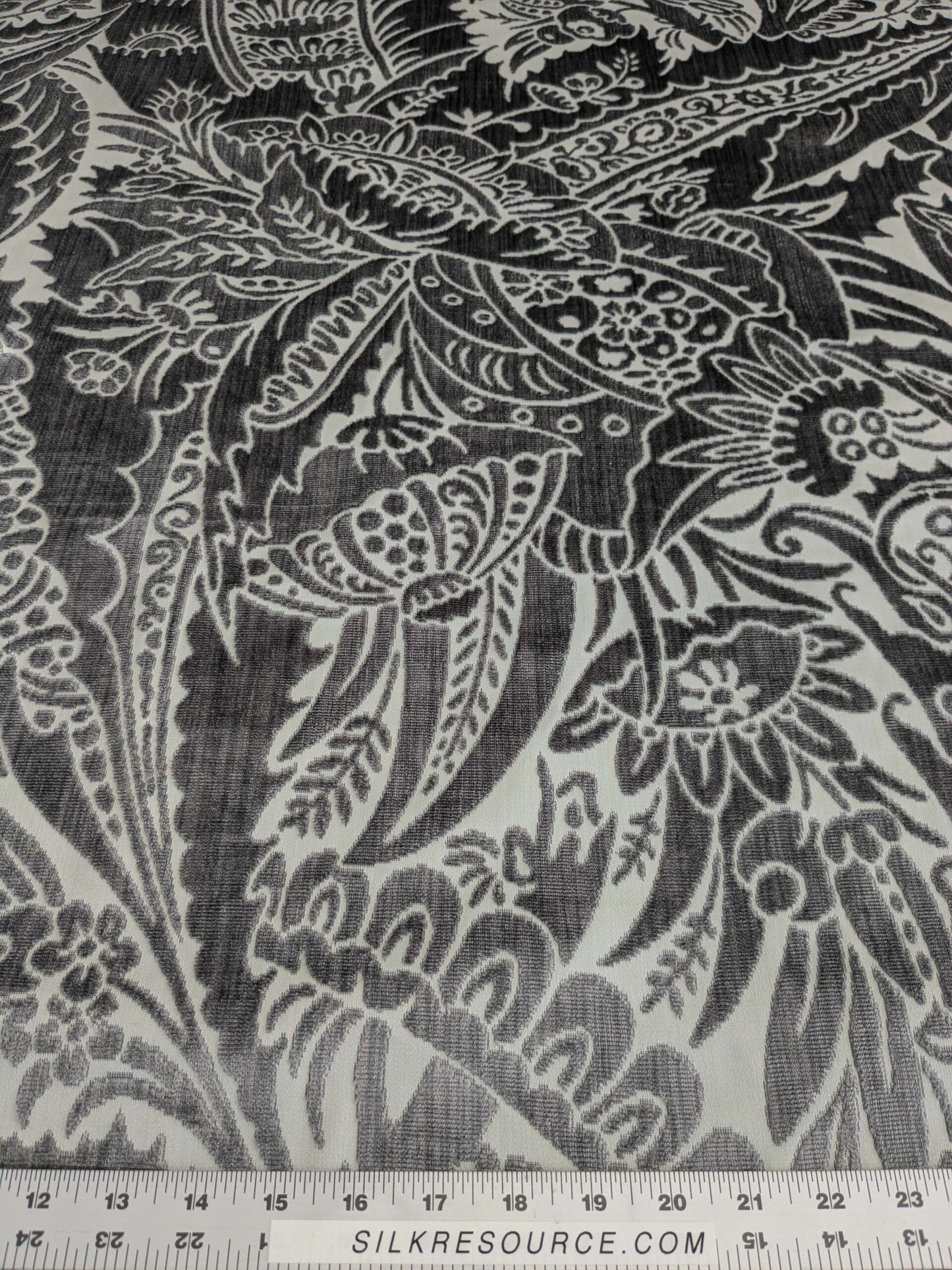 2 yards Scalamandre Welwyn Gray Silver Cut Velvet Silk Velvet Grand Botanic Pomegranite Rose MSRP USD 1000+/Y