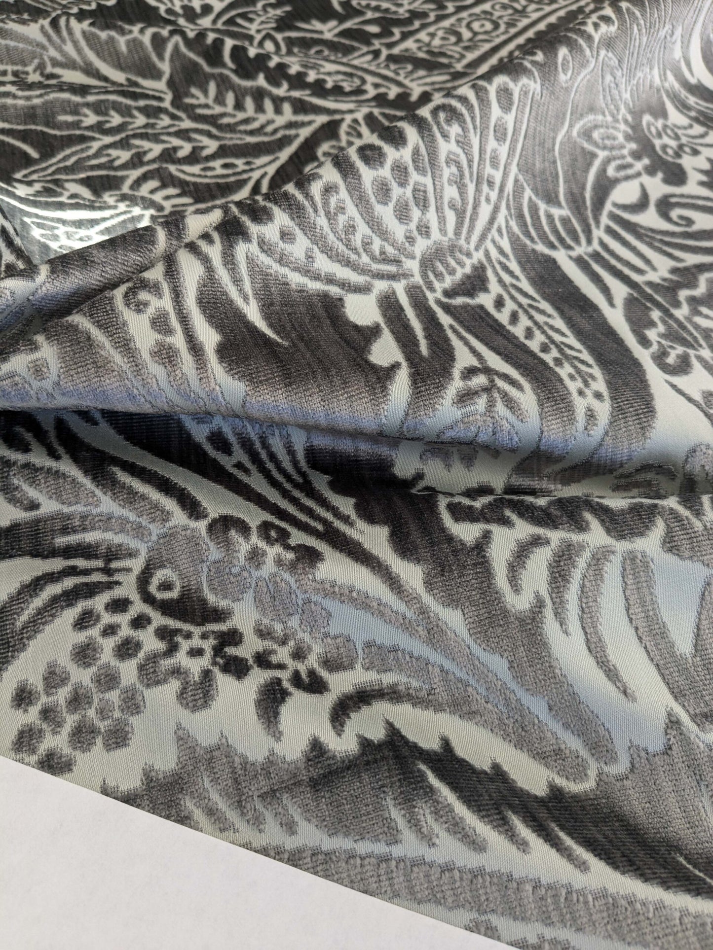 2 yards Scalamandre Welwyn Gray Silver Cut Velvet Silk Velvet Grand Botanic Pomegranite Rose MSRP USD 1000+/Y