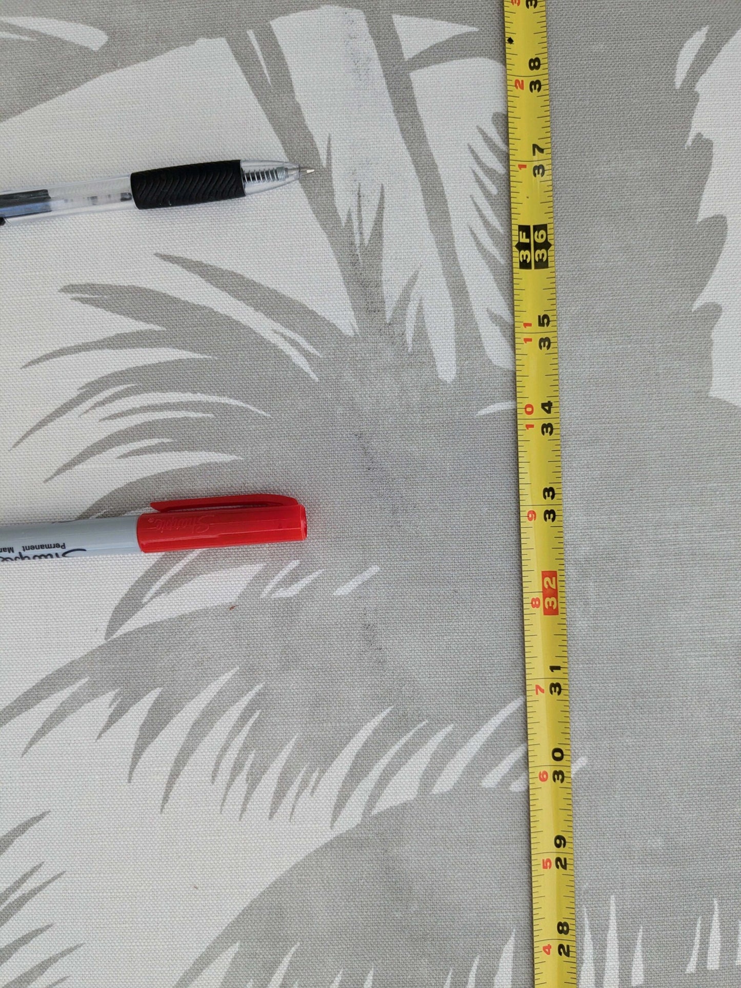 By yard Scalamandre Grey Watkins Palm Print Grey White Huge Leaf Botanical Foliage Tropical Linen Cotton MSRP USD 338/y