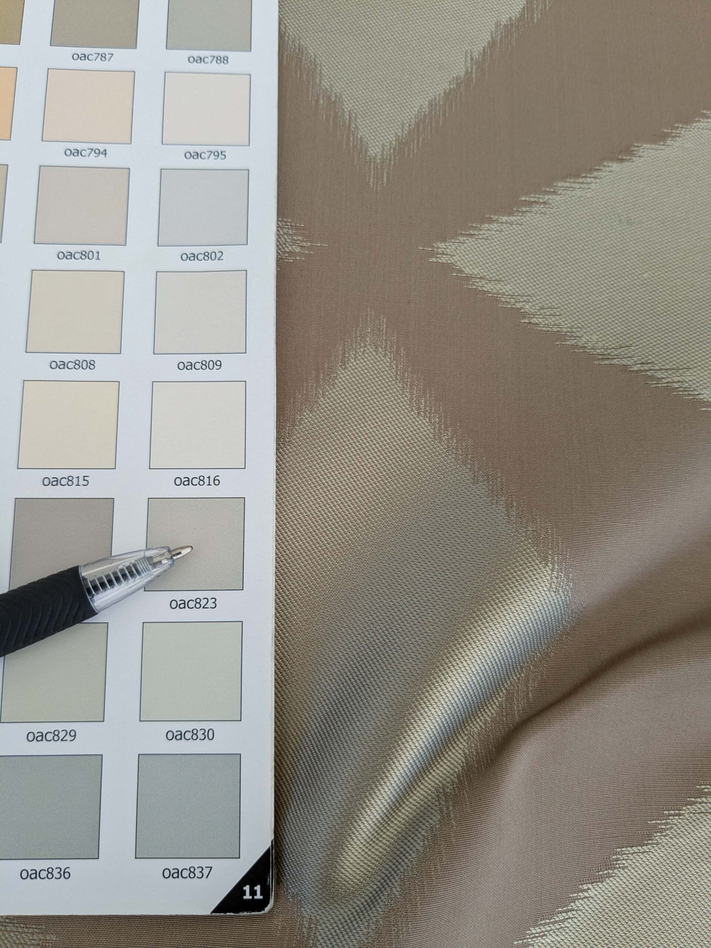 By yard Scalamandre Polygon Taupe Brown Silk Cotton Lattice Diamond Geometric MSRP USD260/y