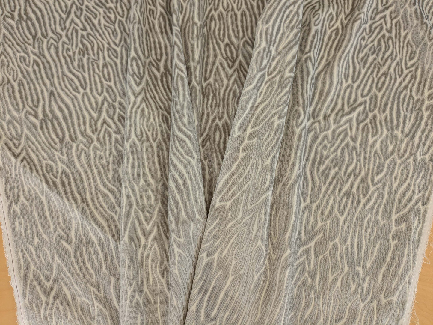 1.3yards Scalamandre Faux Bois Velvet Grey White Abstract Beige MSRP USD480/y