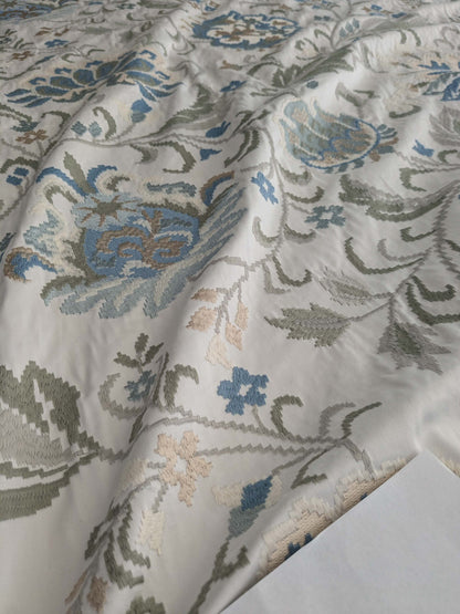 By yard Scalamandre Cream Blue Garden Harmony Embroidered Floral Peony Heavy MSRP USD 300+/Y