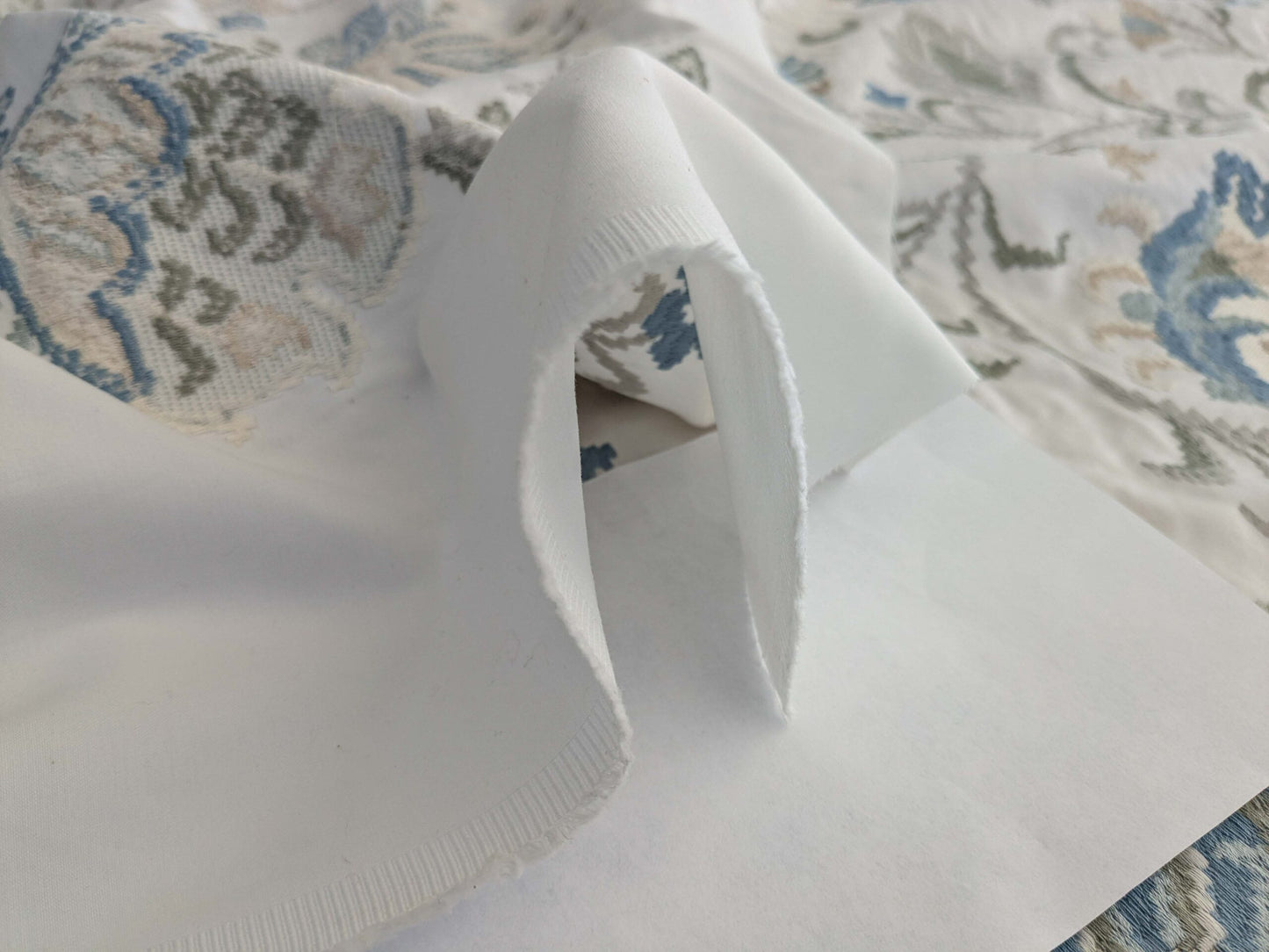 By yard Scalamandre Cream Blue Garden Harmony Embroidered Floral Peony Heavy MSRP USD 300+/Y