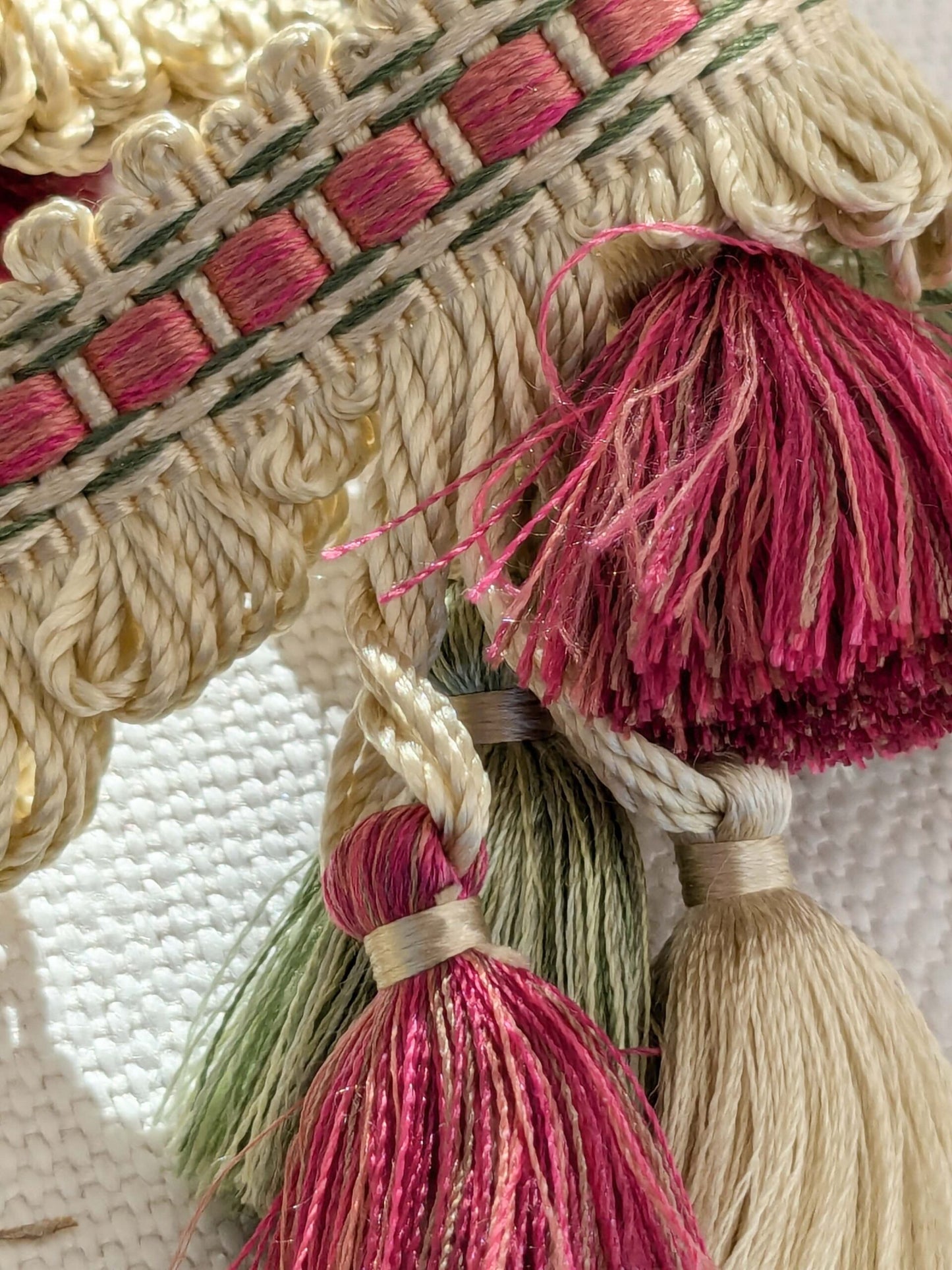 By yard Scalamandre Silk Tassel Fringe Trim Strawberry Field Red Pink Green Beige Fairy Tale 1-Ev49