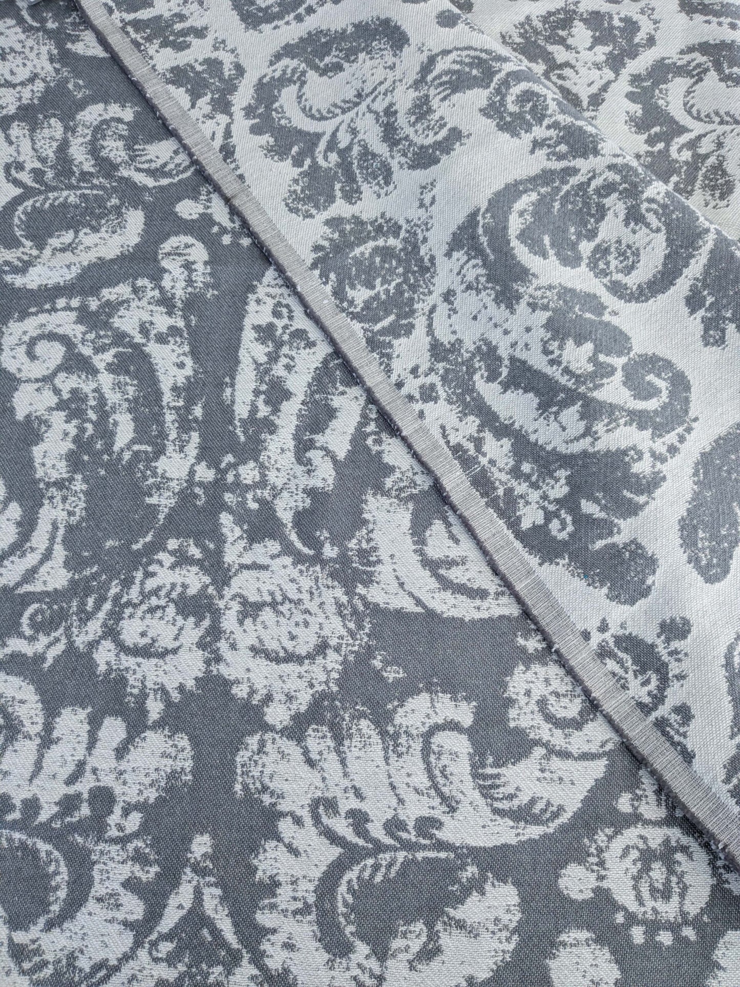 2.4y x 53"w Scalamandre Archivo Reversible Cement Grey White Linen Wool Large Jacquard MSRP USD556/y 15-Ev49