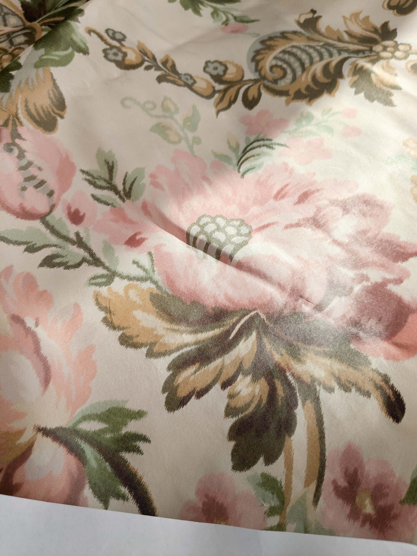 2.4y x 51"w Scalamandre Lelievre Paris Versailles Multi on Creme Warp Silk Floral Print Historic MSRP US 1200+  16-Ev49