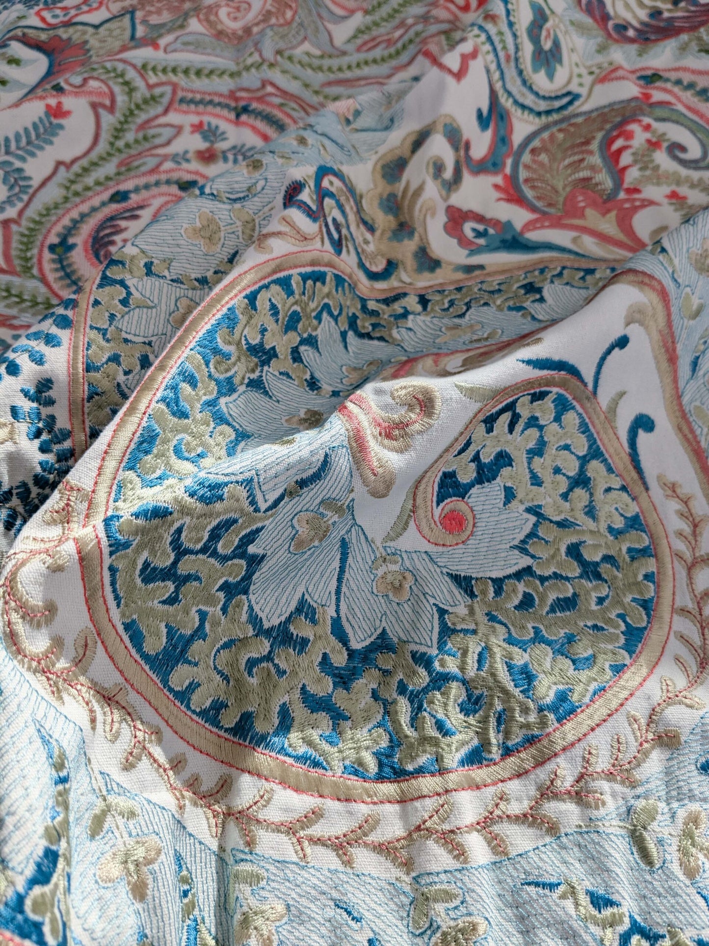 2.4y x 51" Scalamandre Malabar Paisley Embroidery Blue Pink White Rich Spring Colors MSRP USD 620/y Piece A 23-Ev49