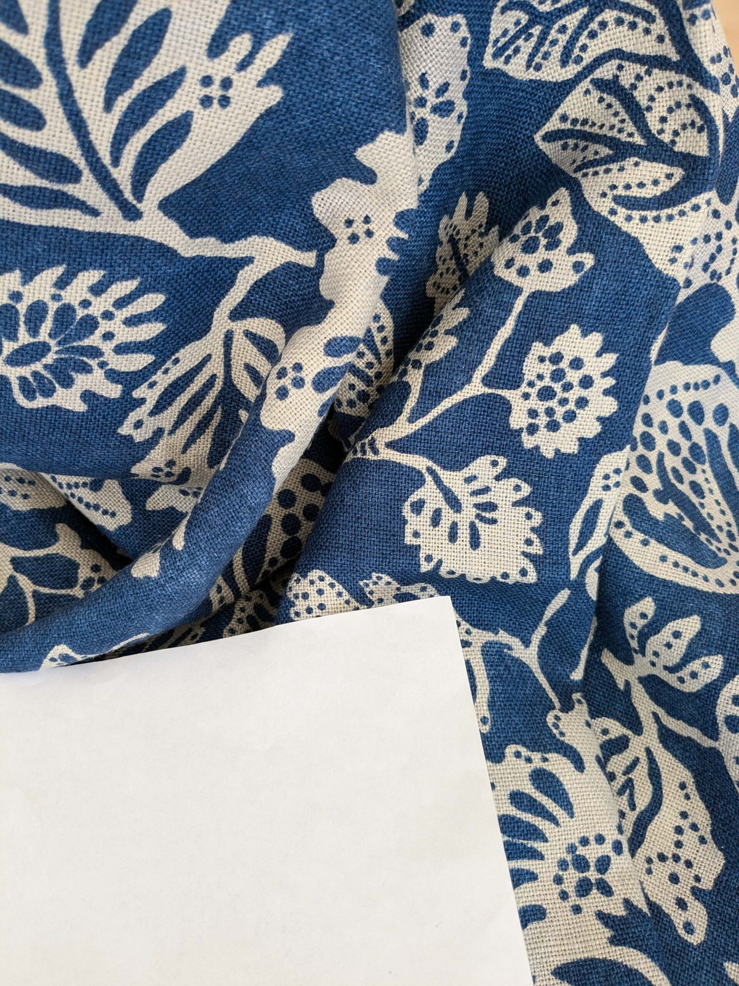 1.2y x 53"w Scalamandre Calais Linen Print Indigo Blue White Mediterrinan Pomegranite Block Print Heavy Linen MSRP USD300+/y 29-Ev49