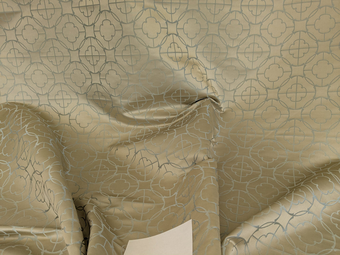 by yard Motif Blue Mist Medallion Asian Lattice From Scalamandre 100% Silk MSRP USD 304/Y