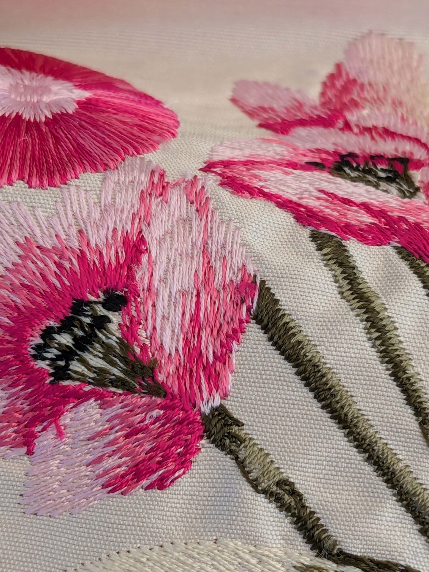 15 EV50 35" x 27" Scalamandre Square Silk Flower Market Petals Floral Print Embroidery Pink Red Purple Green MSRP USD 512/y