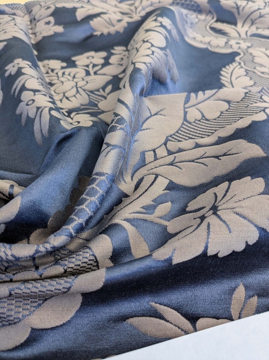 17 EV50 23" x 26"Scalamandre Lelievre Paris Valencay – Le Nuit Silk Damask Blue Floral