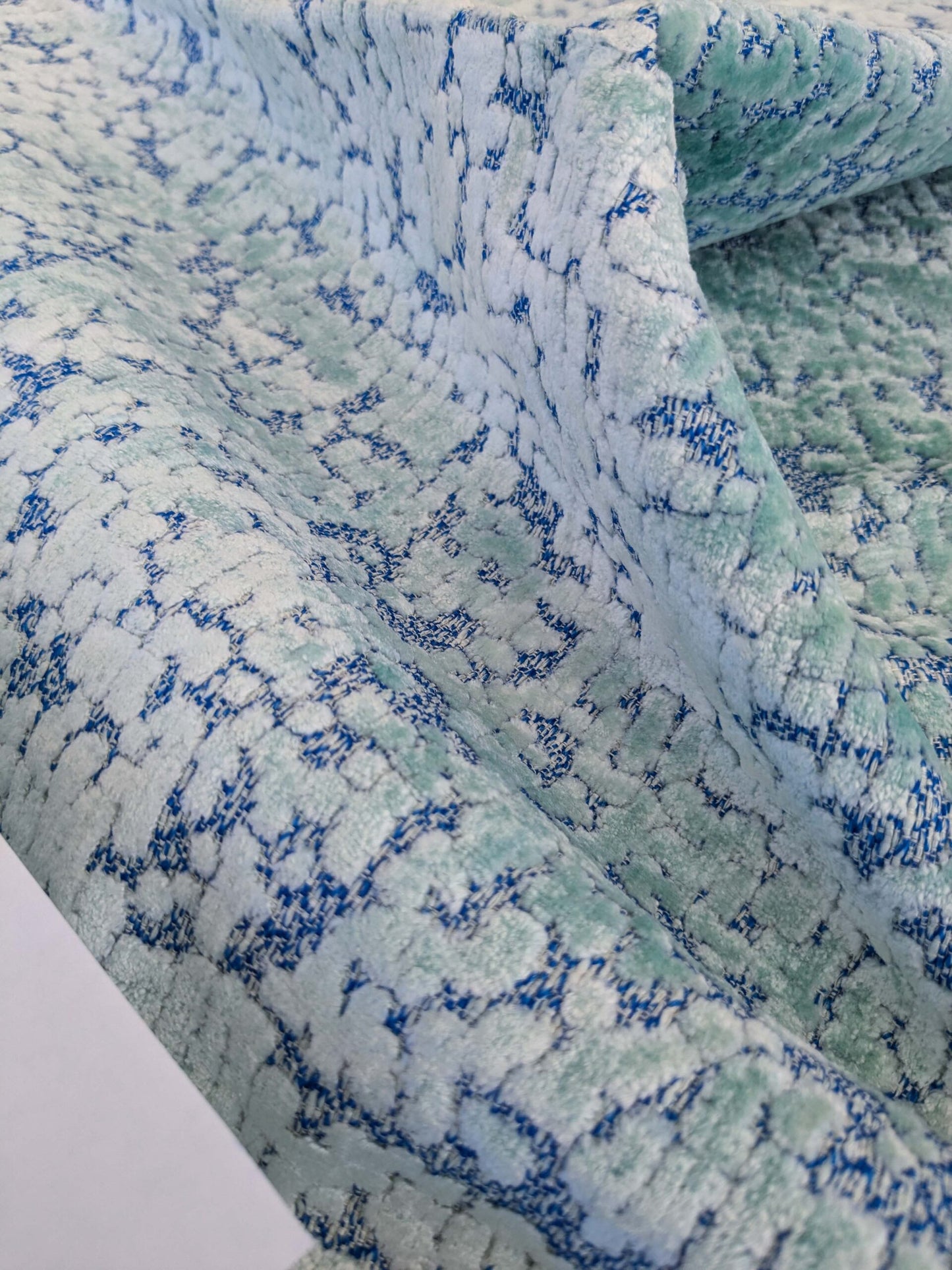 26 EV50 27" x 27" Scalamandre Aldeco Paradise Velvet Paradise Blue Cut Velvet Cotton Abstract MSRP USD558/y