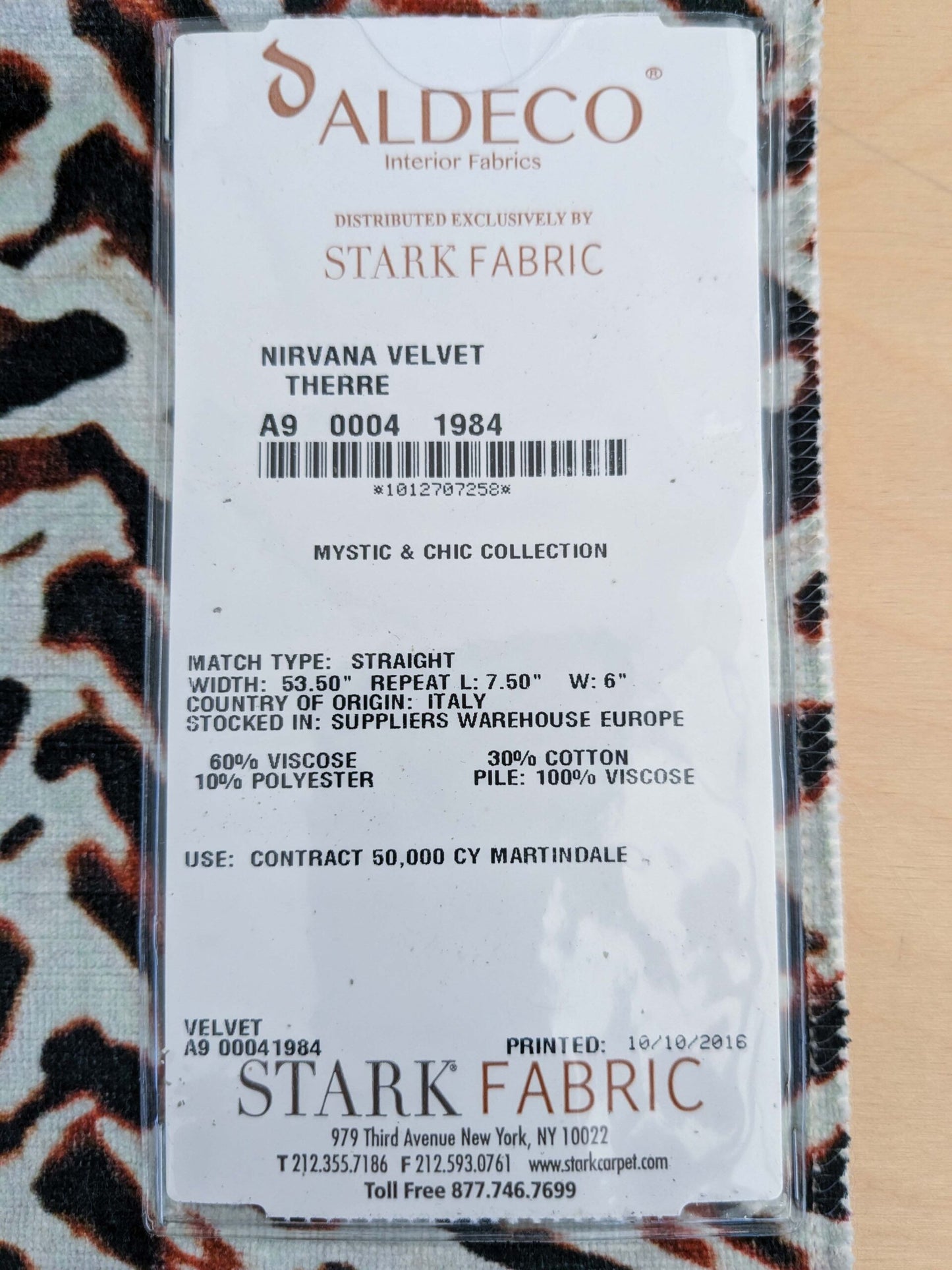 29 EV50 25" x 27" Scalamandre Aldeco Nirvana Velvet Therre Orange Black White Abstract