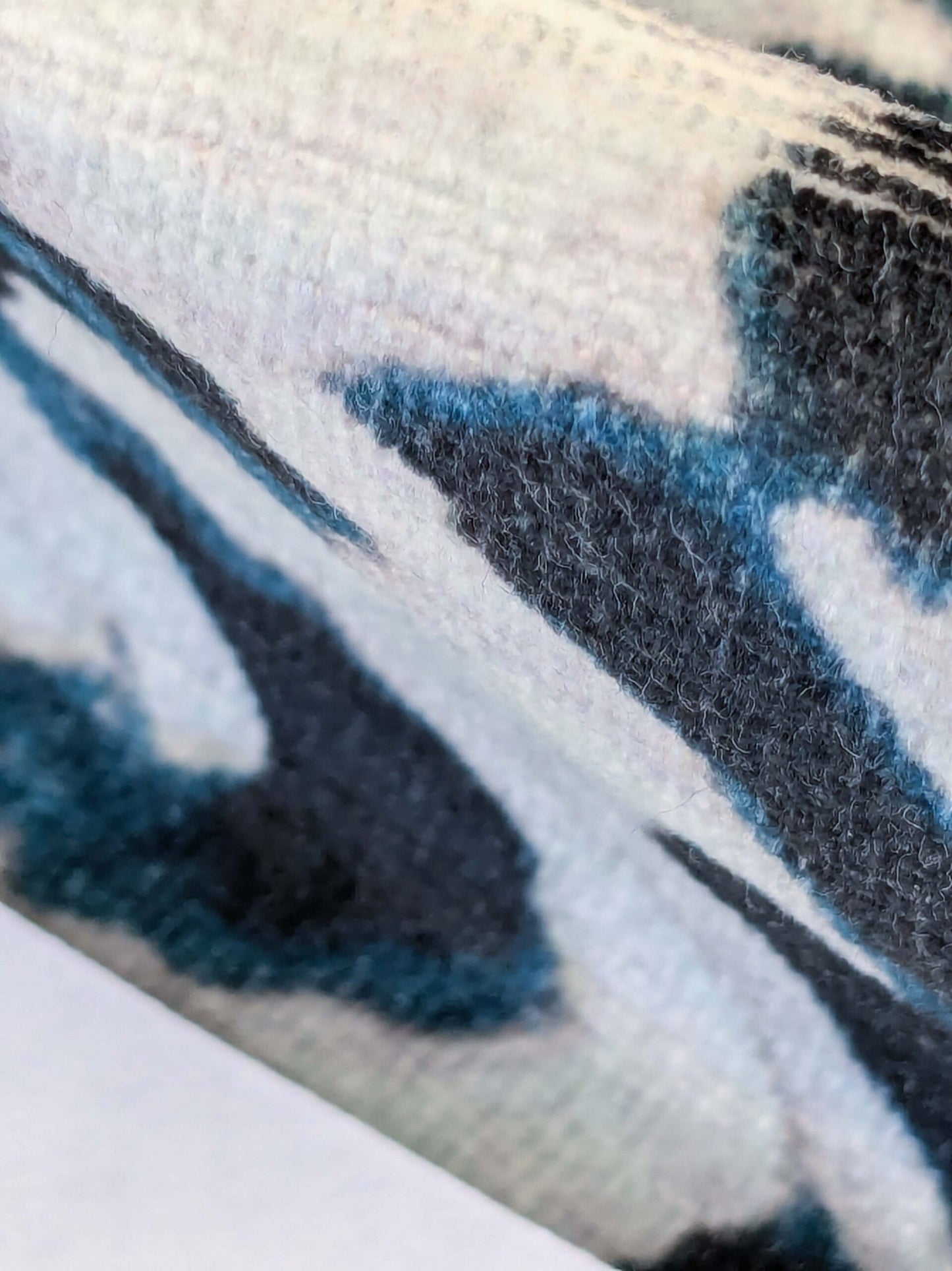 30 EV50 25" x 27" Scalamandre Aldeco Nirvana Velvet Deep Sea Black Blue White Abstract