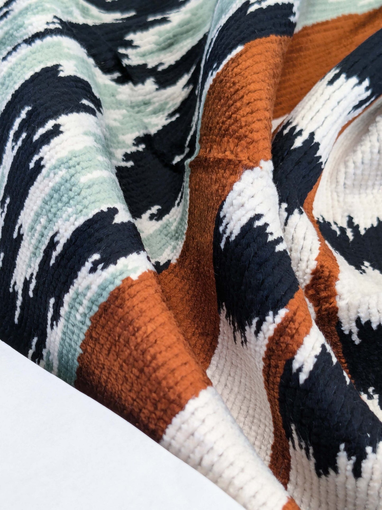 37 EV50 24" x 28" Scalamandre Lelievre Paris Everest Ecaille Brown Green Black Ikat Stripe MSRP USD 574/y