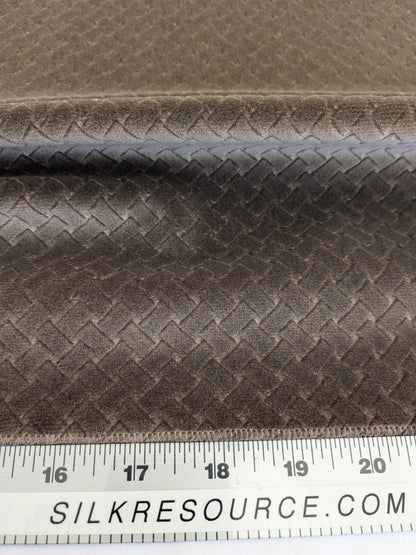 42 EV50 26" x 27" Scalamandre Colony Roma Argo Canestrino Elefante Brown Cotton Velvet Lattice Small Scale MSRP USD380/y