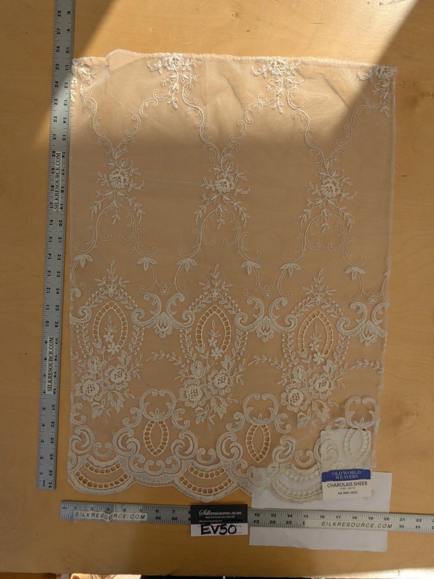 44 EV50 26" x 27" Scalamandre Old World Weavers Charolais Sheer Ecru Matte Embroidery Polyester White