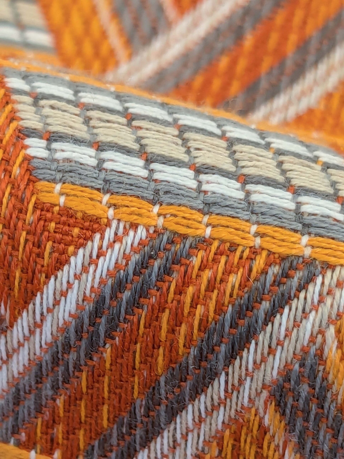 48 EV50 25" x 28" Scalamandre Lelievre Paris Tribu Abricot Large Jacquard Light Orange Polyester Geometric Graphic MSRP USD576/y