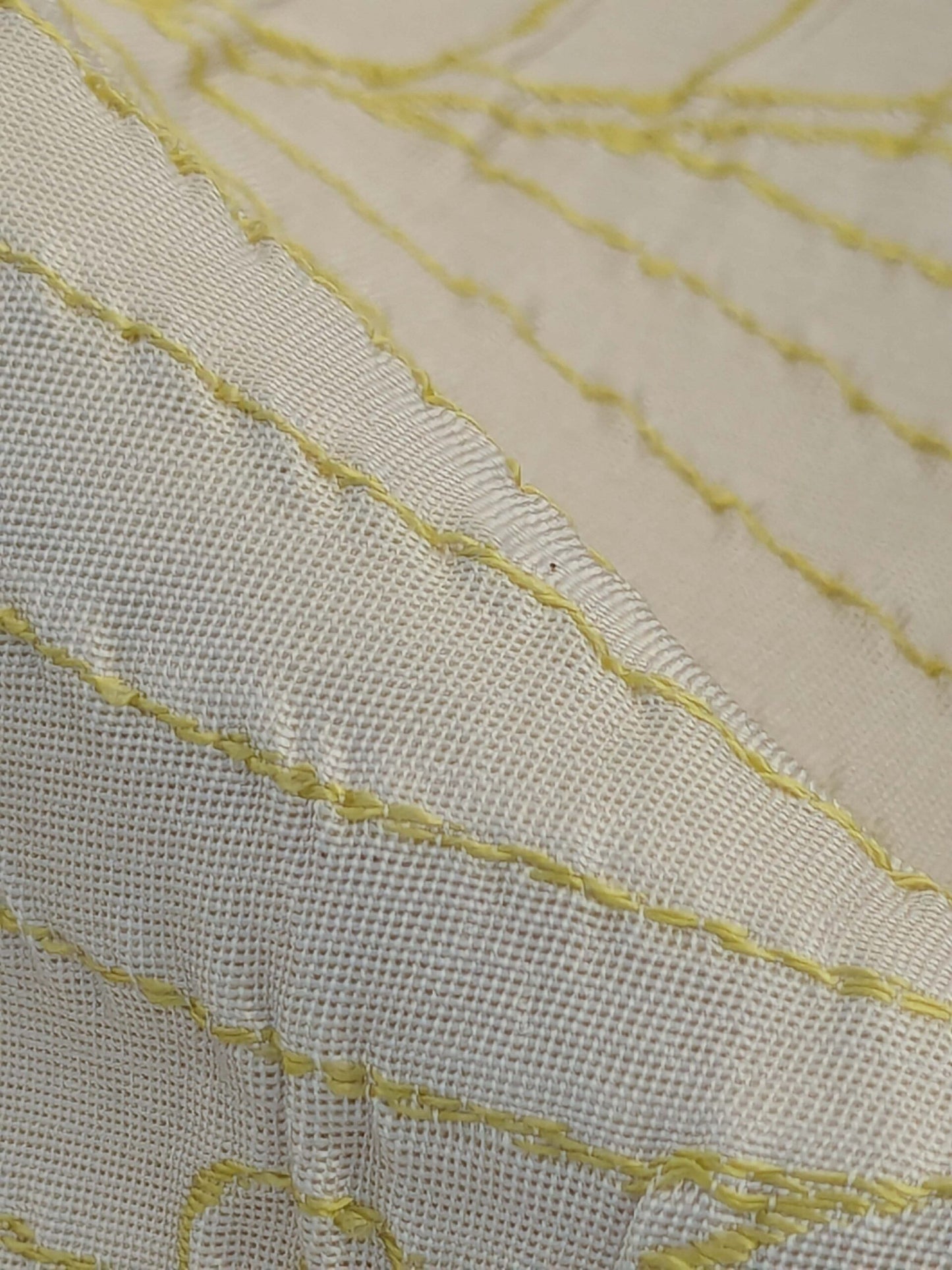 56 EV50 26" x 25" Scalamandre Silk Square Sagamore Hill Pear Green Botanical Foliage MSRP USD 492/Y