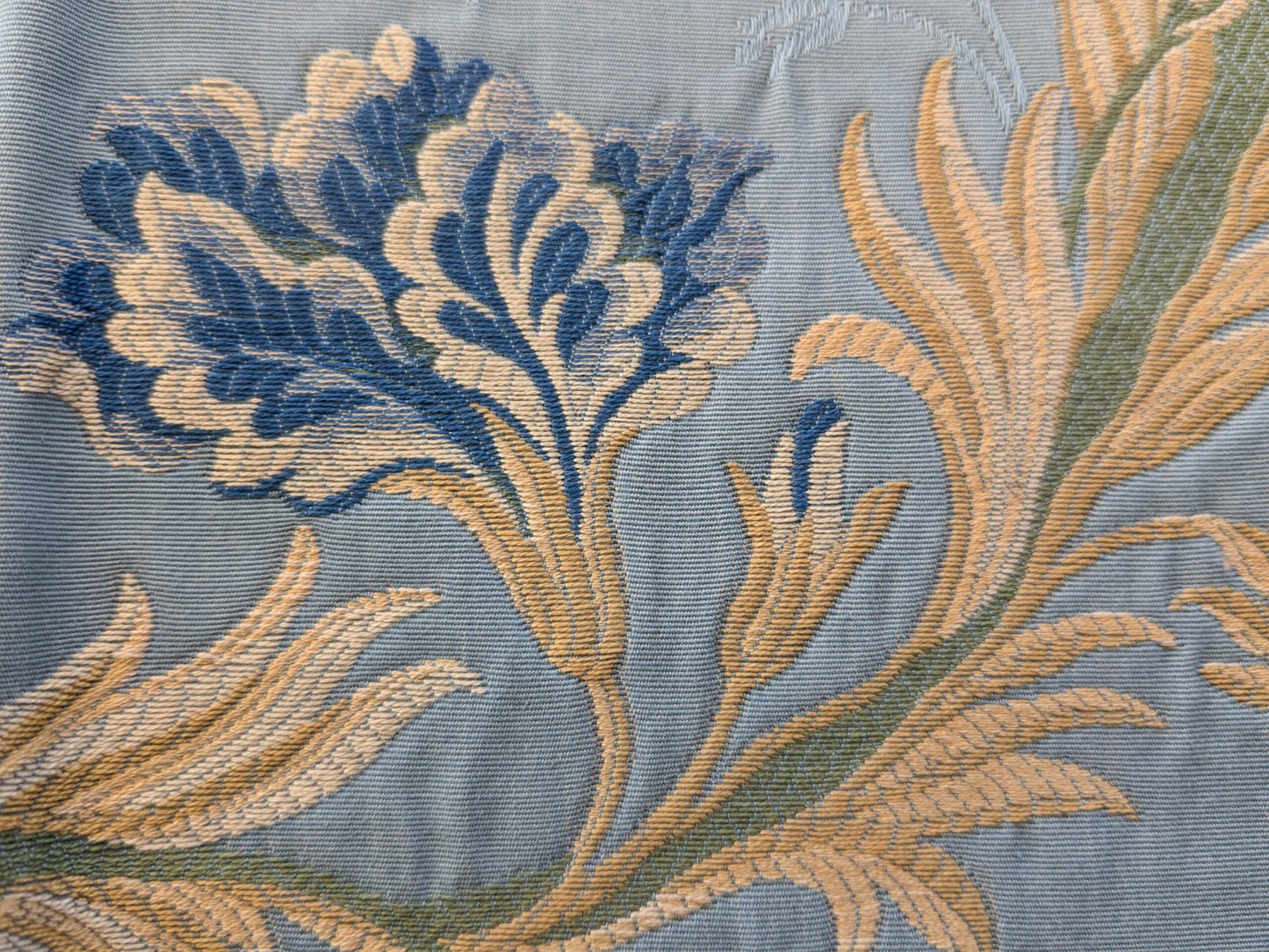 69 EV50 27" x 26" Scalamandre Old World Weavers Viviana Powder Blue Viscose Floral Botanical MSRP USD 328/Y