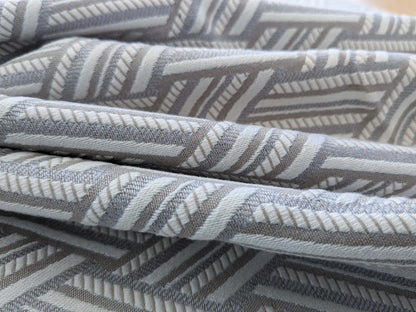 70 EV50 23" x 26"Scalamandre Lelievre Paris Vacoa Brume Gray White Diamond Ogee Viscose MSRP USD354/y