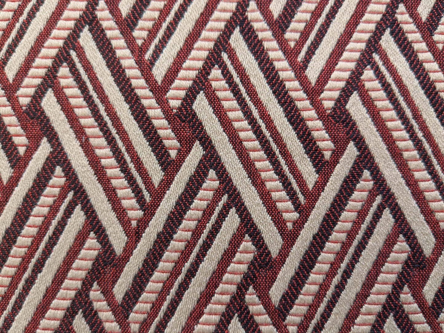 71 EV50 26" x 33"Scalamandre Lelievre Paris Vacoa Tomette Red White Diamond Ogee Viscose MSRP USD354/y