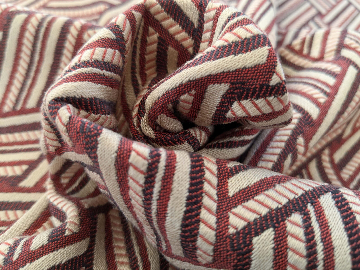 71 EV50 26" x 33"Scalamandre Lelievre Paris Vacoa Tomette Red White Diamond Ogee Viscose MSRP USD354/y