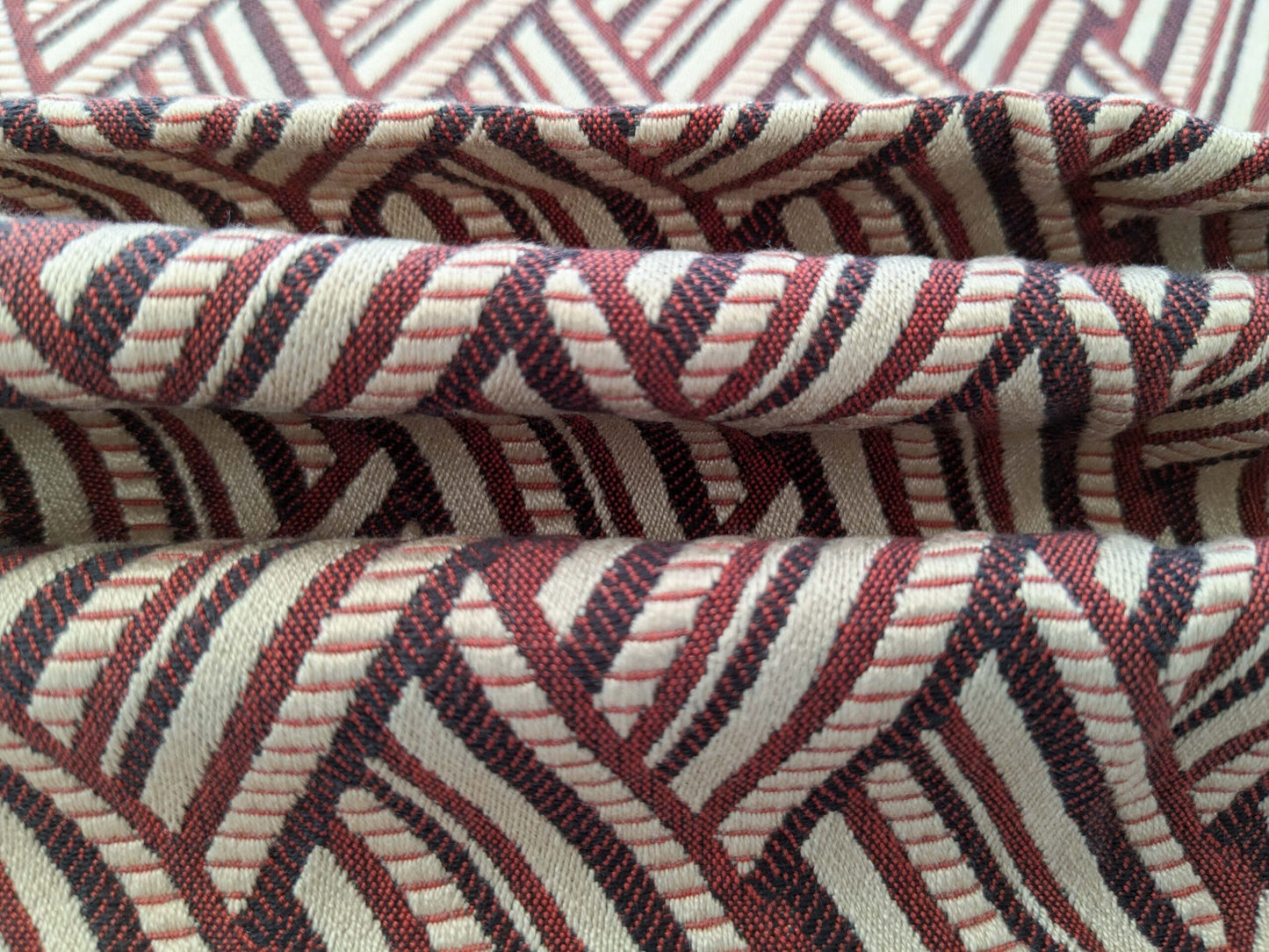 71 EV50 26" x 33"Scalamandre Lelievre Paris Vacoa Tomette Red White Diamond Ogee Viscose MSRP USD354/y