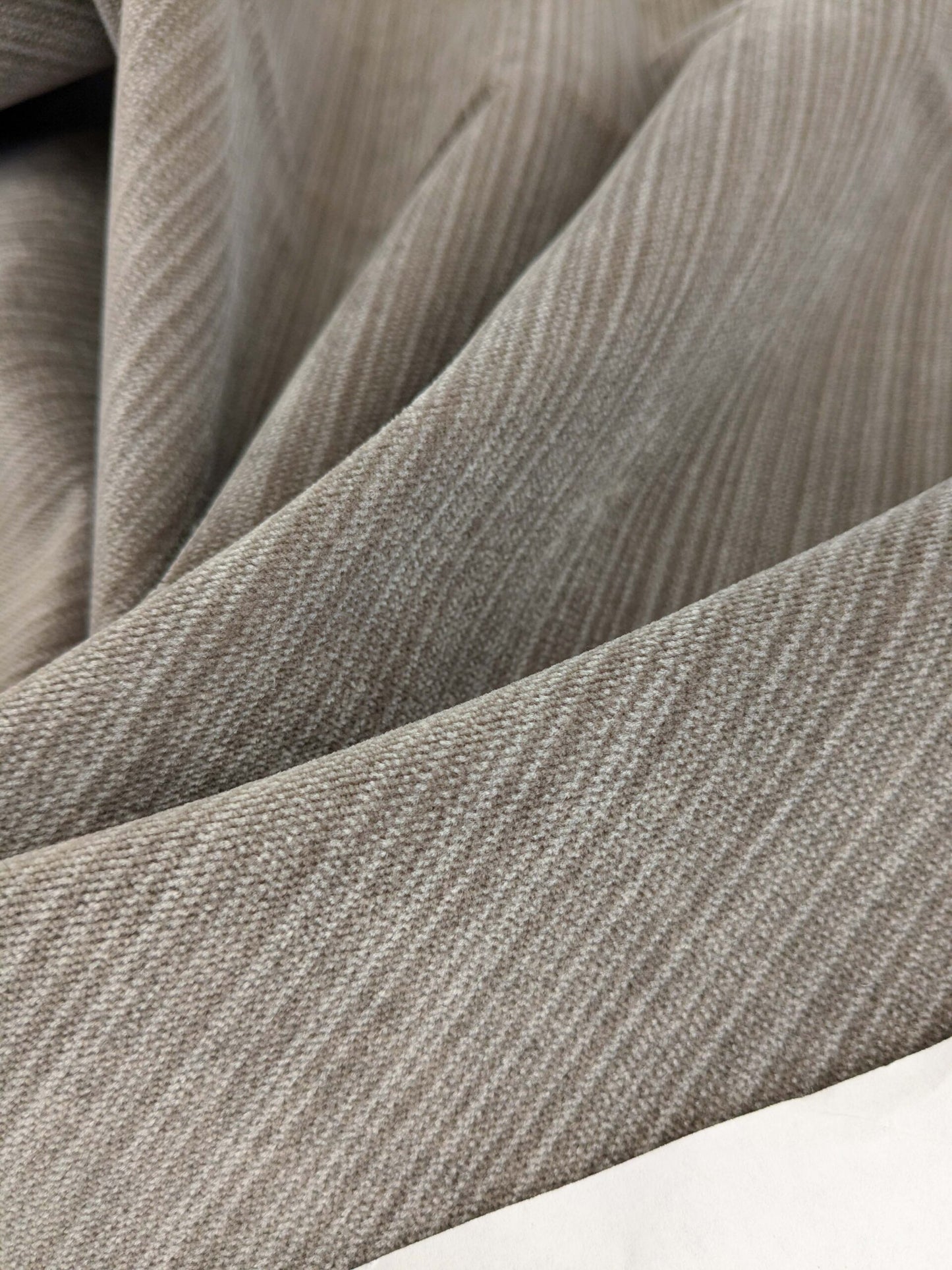 90 EV50 26" x 27" Square Scalamandre Boris Kroll Strie Velvet Grantie  Brown Gray Texture Polyester MSRP USD154/y