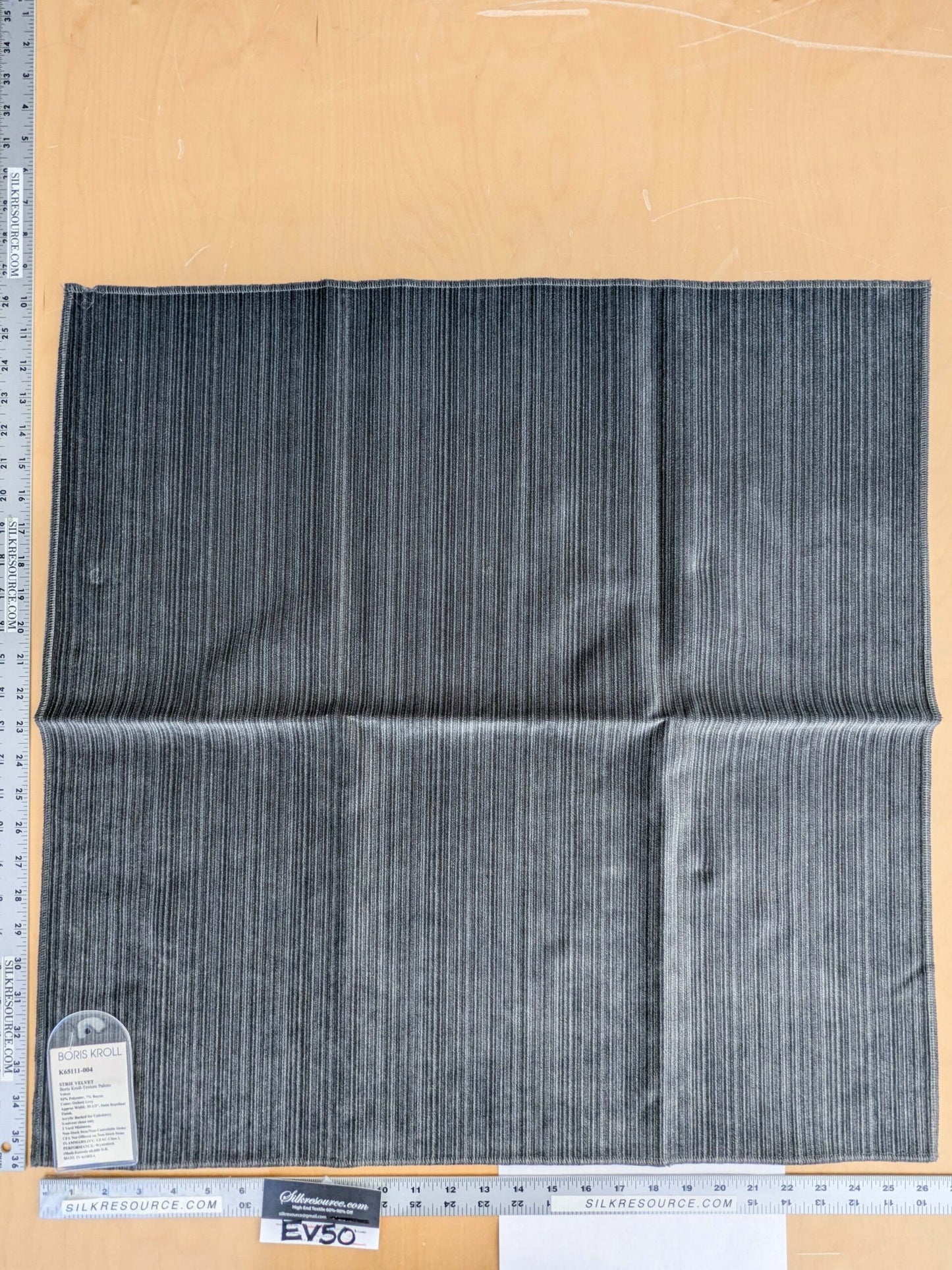 91 EV50 26" x 26" Square Scalamandre Boris Kroll Strie Velvet Oxford Grey Texture Polyester MSRP USD154/y