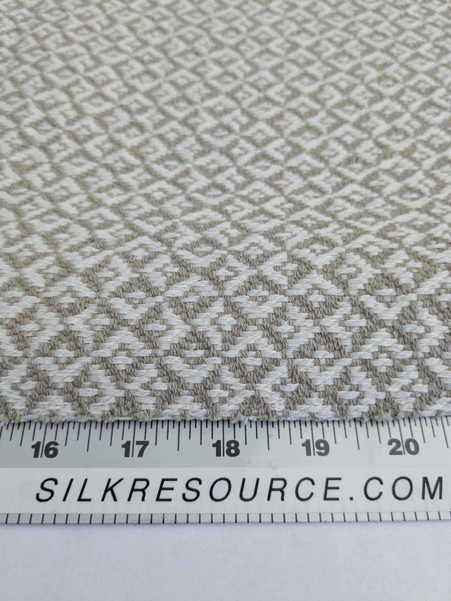 92 EV50 25" x 27" Square Scalamandre Khiva Weave Flax Cotton Small Scale Beige White MSRP USD 180/y