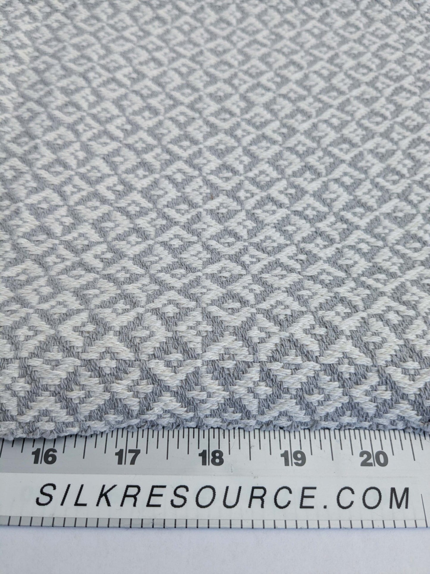 94 EV50 25" x 27" Square Scalamandre Khiva Weave Pearl Grey White Cotton Small Scale  White MSRP USD 180/y