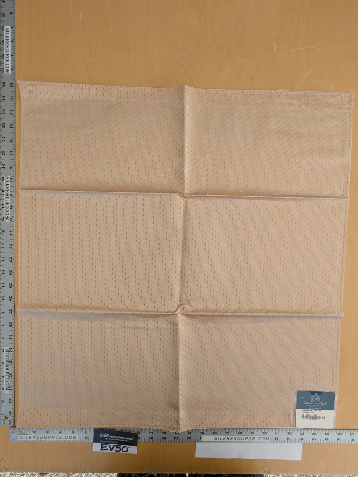 102 EV50 25" x 26" Square Tassinari and Chatel Alexandra Seme Le Creme Gold Small Scale Texture MSRP USD 300+/y