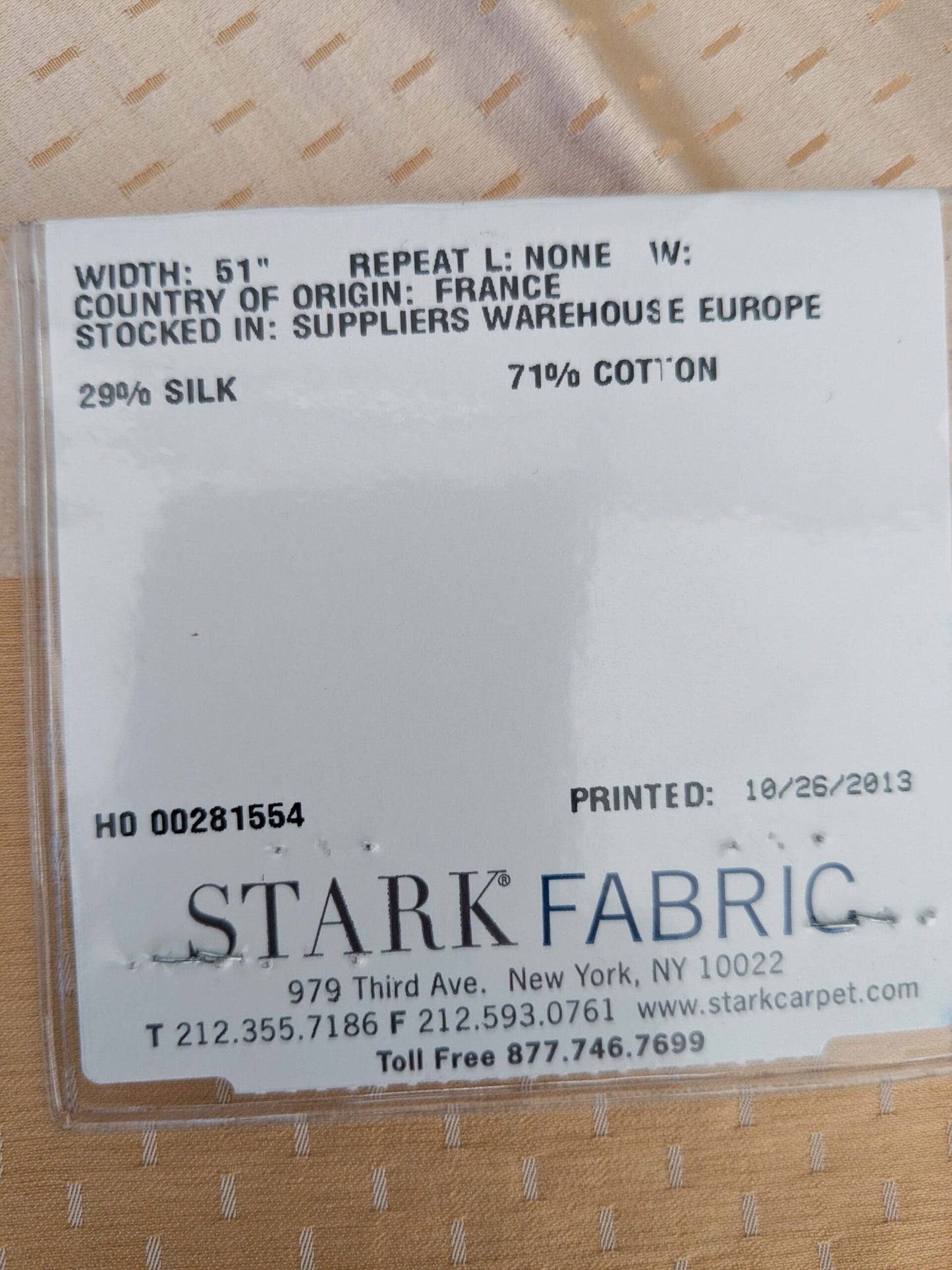 102 EV50 25" x 26" Square Tassinari and Chatel Alexandra Seme Le Creme Gold Small Scale Texture MSRP USD 300+/y