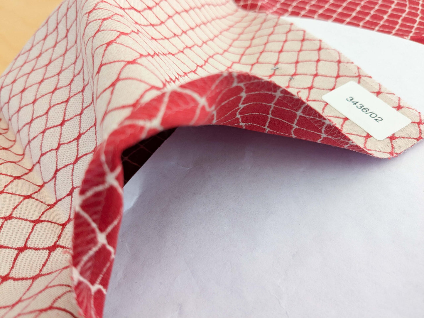 105 EV50 25" x 26" Square Jean Paul Gaultier Cabaret Rouge Red White Reversible Small Jacquard Diamond Cotton MSRP USD300+/y