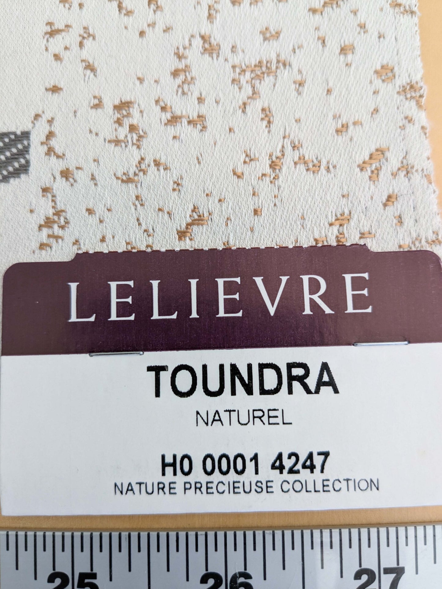 113 EV50 25" x 27" Square Scalamandre Lelievre Toundra Naturel Abstract Beige Brown