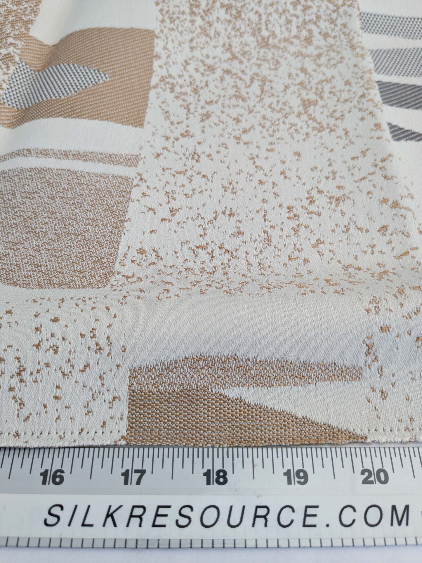 113 EV50 25" x 27" Square Scalamandre Lelievre Toundra Naturel Abstract Beige Brown