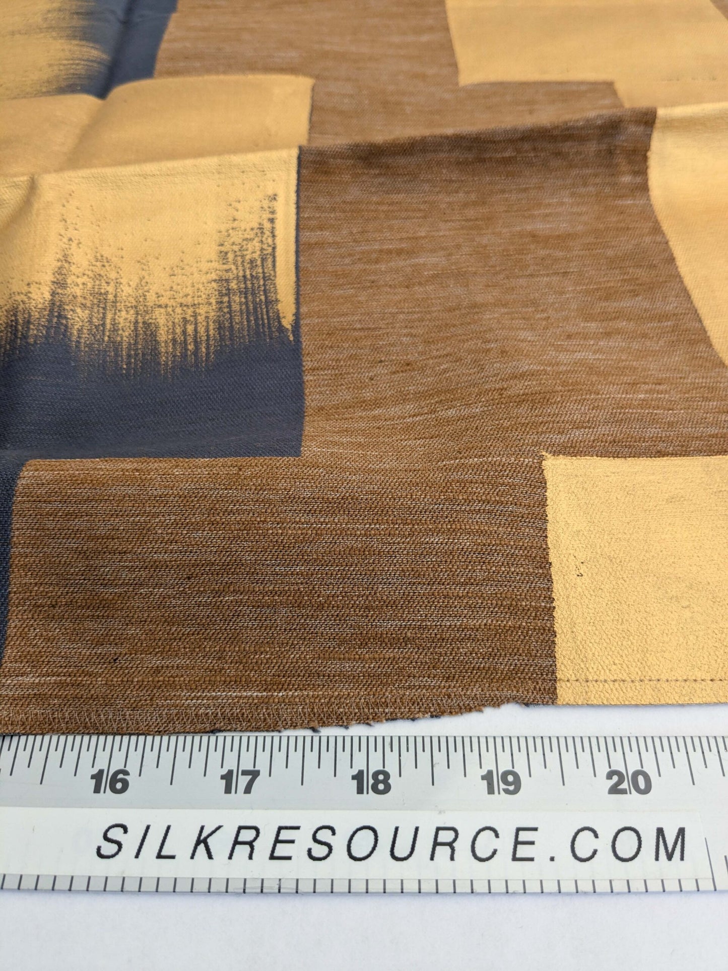 114 EV50 25" x 27" Square Scalamandre Lelievre Lhassa Mordore Brown Abstract