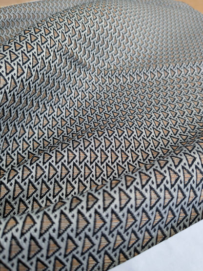 115 EV50 25" x 26" Square Scalamandre Diamant M1 Graphite Gray Small Scale Texture