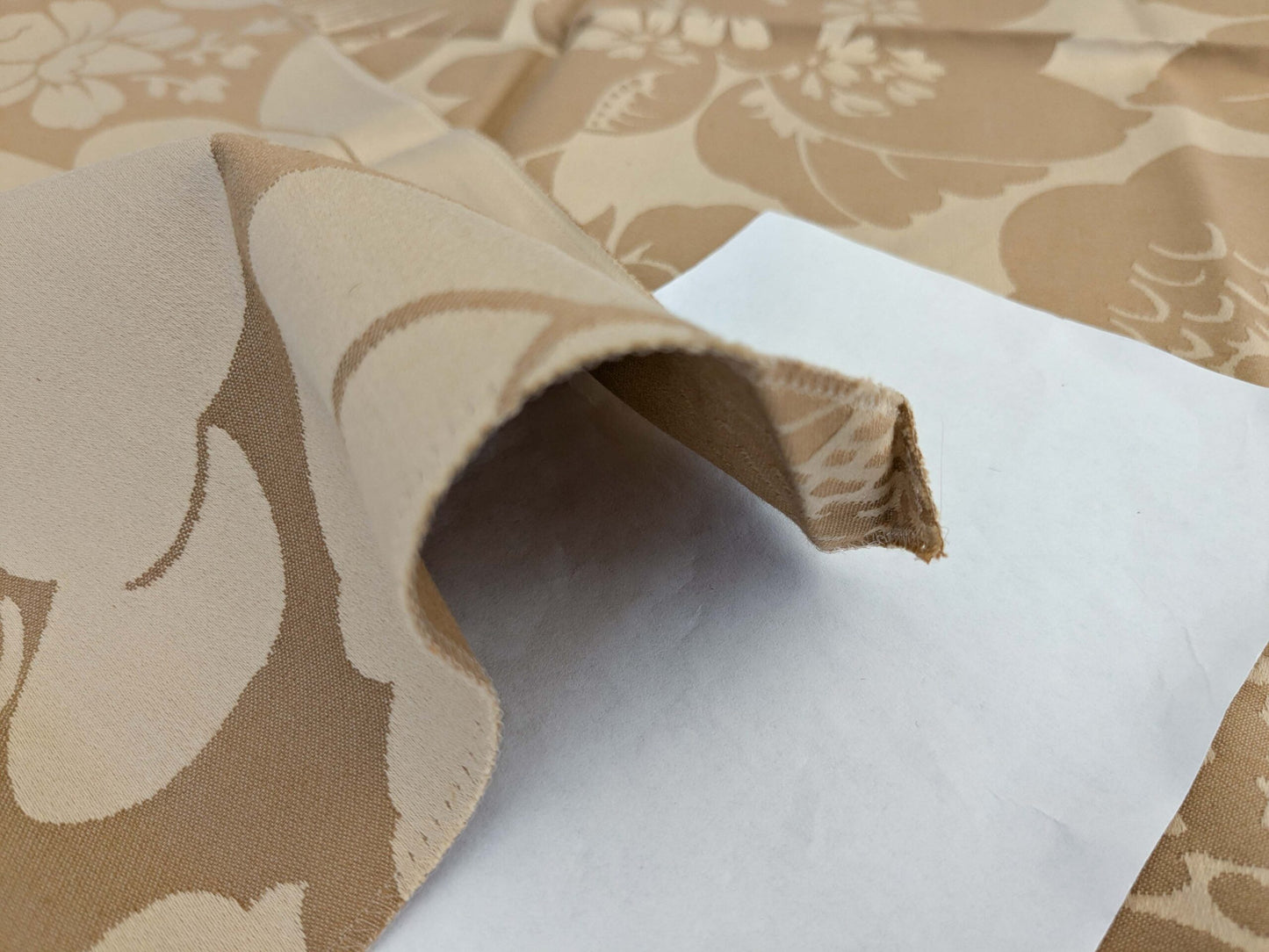 122 EV50 35" x 30" Square Scalamandre Kensington Damask Tobacco Cream Brown Floral Piece A