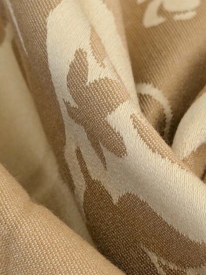 122 EV50 35" x 30" Square Scalamandre Kensington Damask Tobacco Cream Brown Floral Piece A