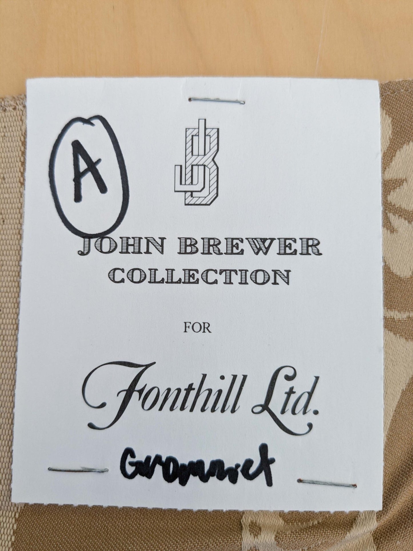 125 EV50 20" x 29" Square Scalamandre Kensington Damask Tobacco Cream Brown Floral Piece A