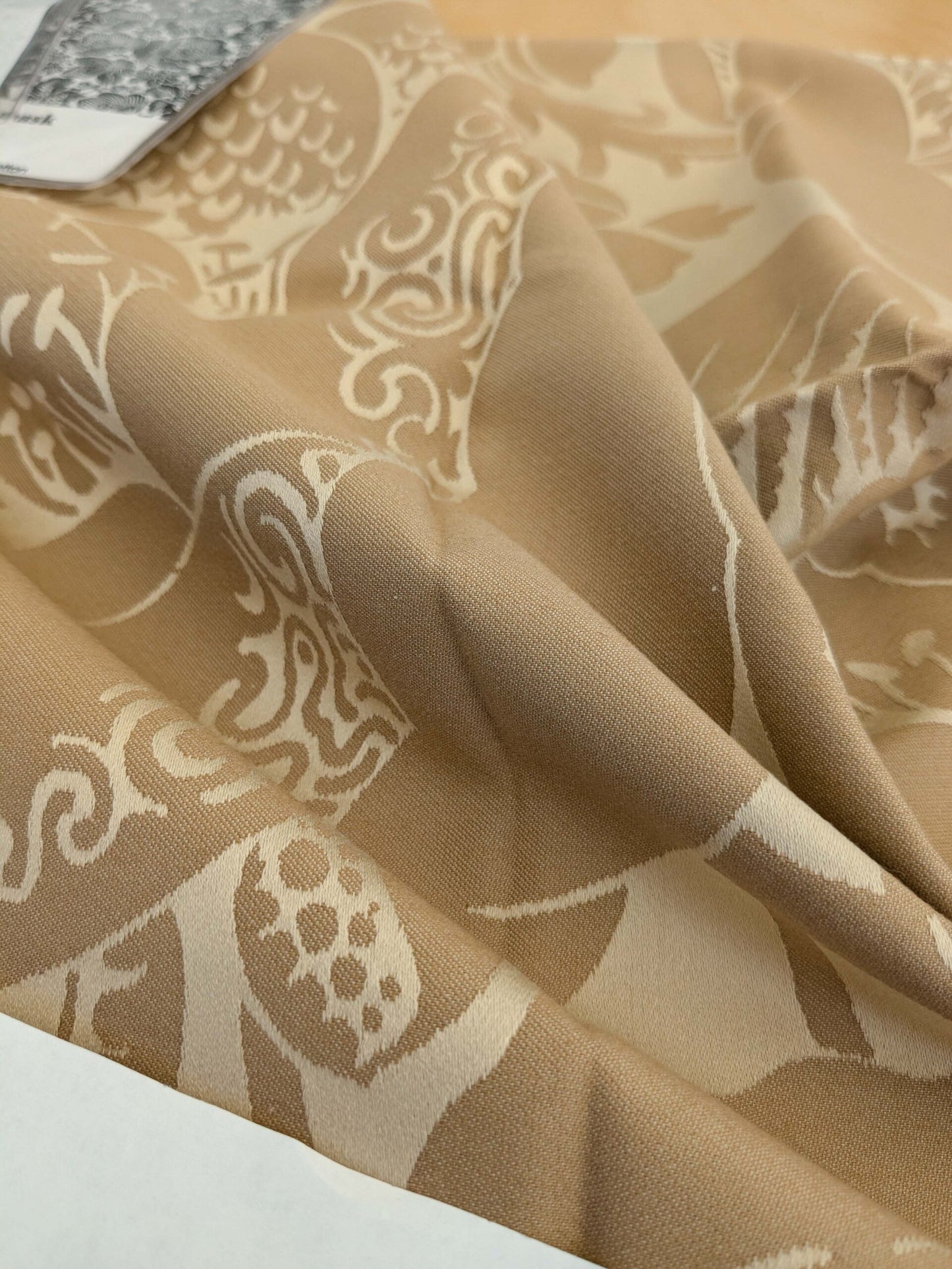 125 EV50 20" x 29" Square Scalamandre Kensington Damask Tobacco Cream Brown Floral Piece A