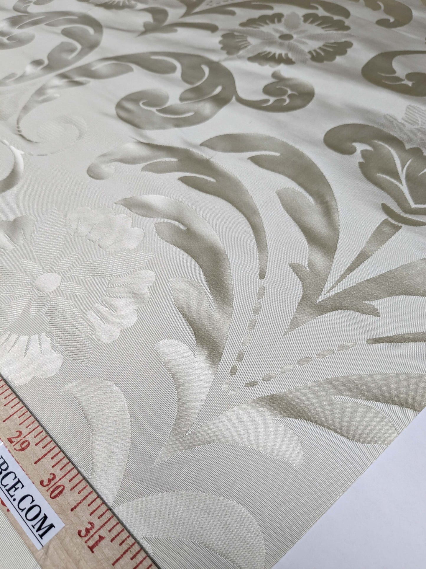 Beacon Hill 100% Silk Damask Lady's Slipper Orchid Antique White Neoclassical MSRP USD 242/Y