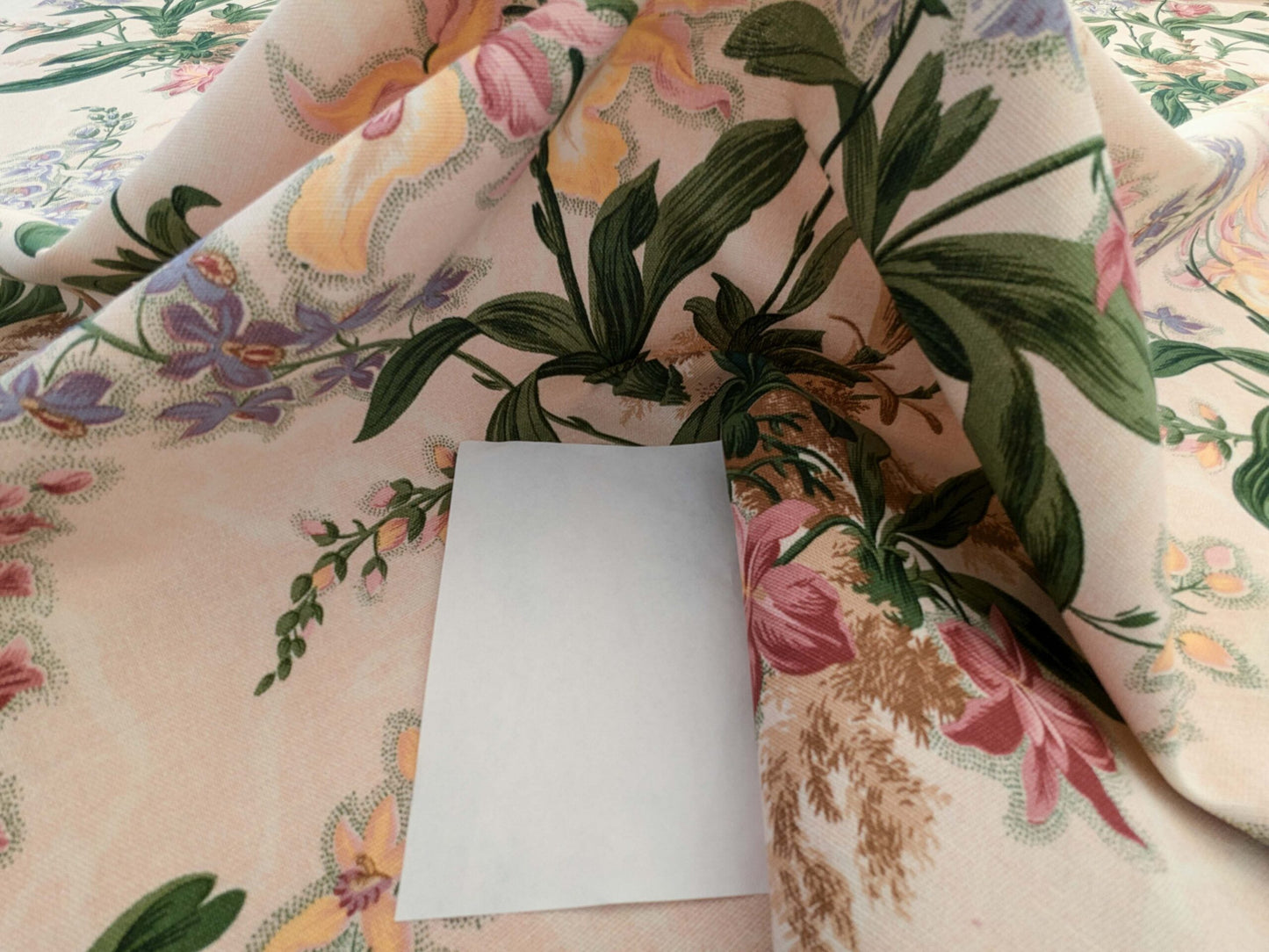 By yard Scalamandre Marlyn Park Fh Multi/peach Linen MSRP USD 188/Y