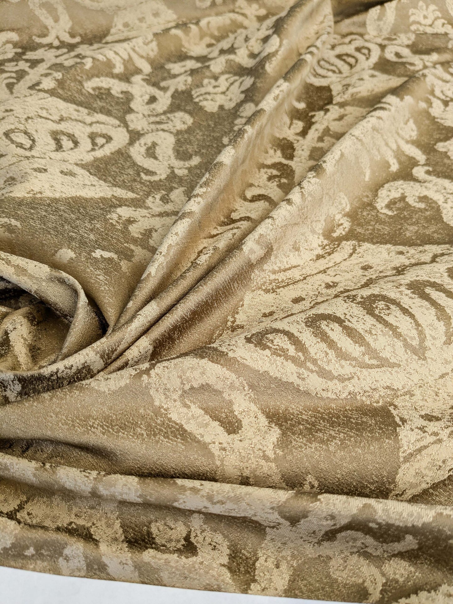 Chinoisery Flower in Vase Bronze Age 100% Silk Damask Gold  Radiance! Highest Quality MSRP USD 400+/Yard