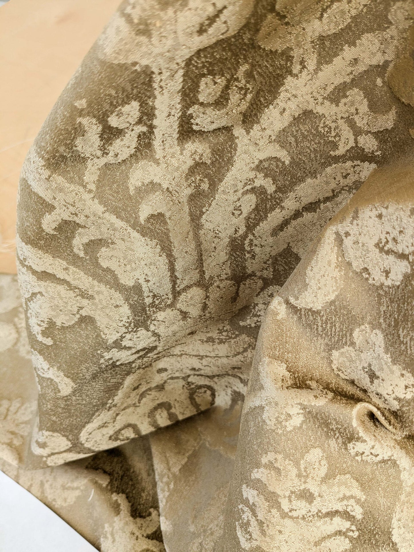 Chinoisery Flower in Vase Bronze Age 100% Silk Damask Gold  Radiance! Highest Quality MSRP USD 400+/Yard