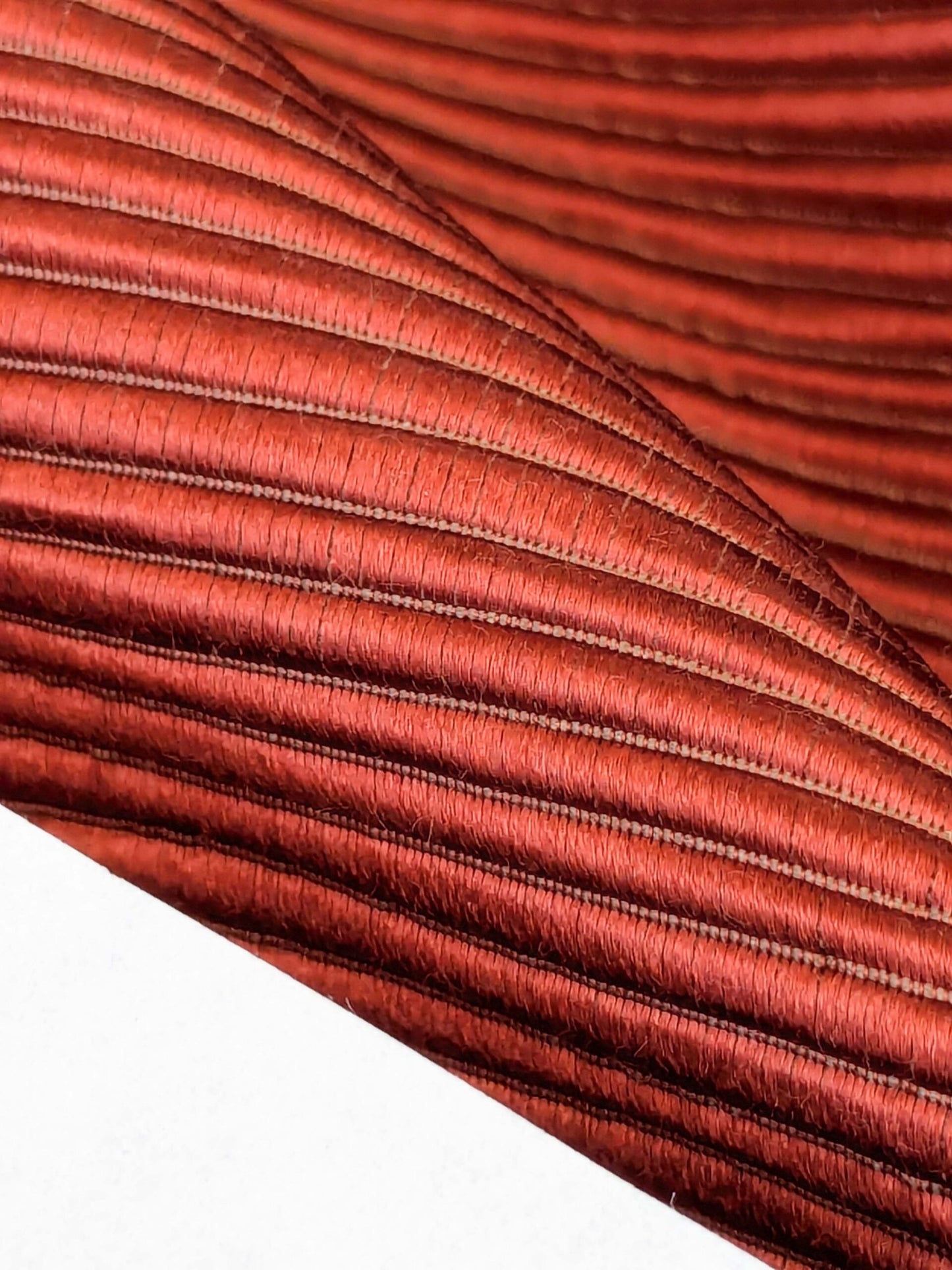 Tapestry Silk Ottoman Wide Ribbed Haute Red Juicy MSRP USD 600+/Yard