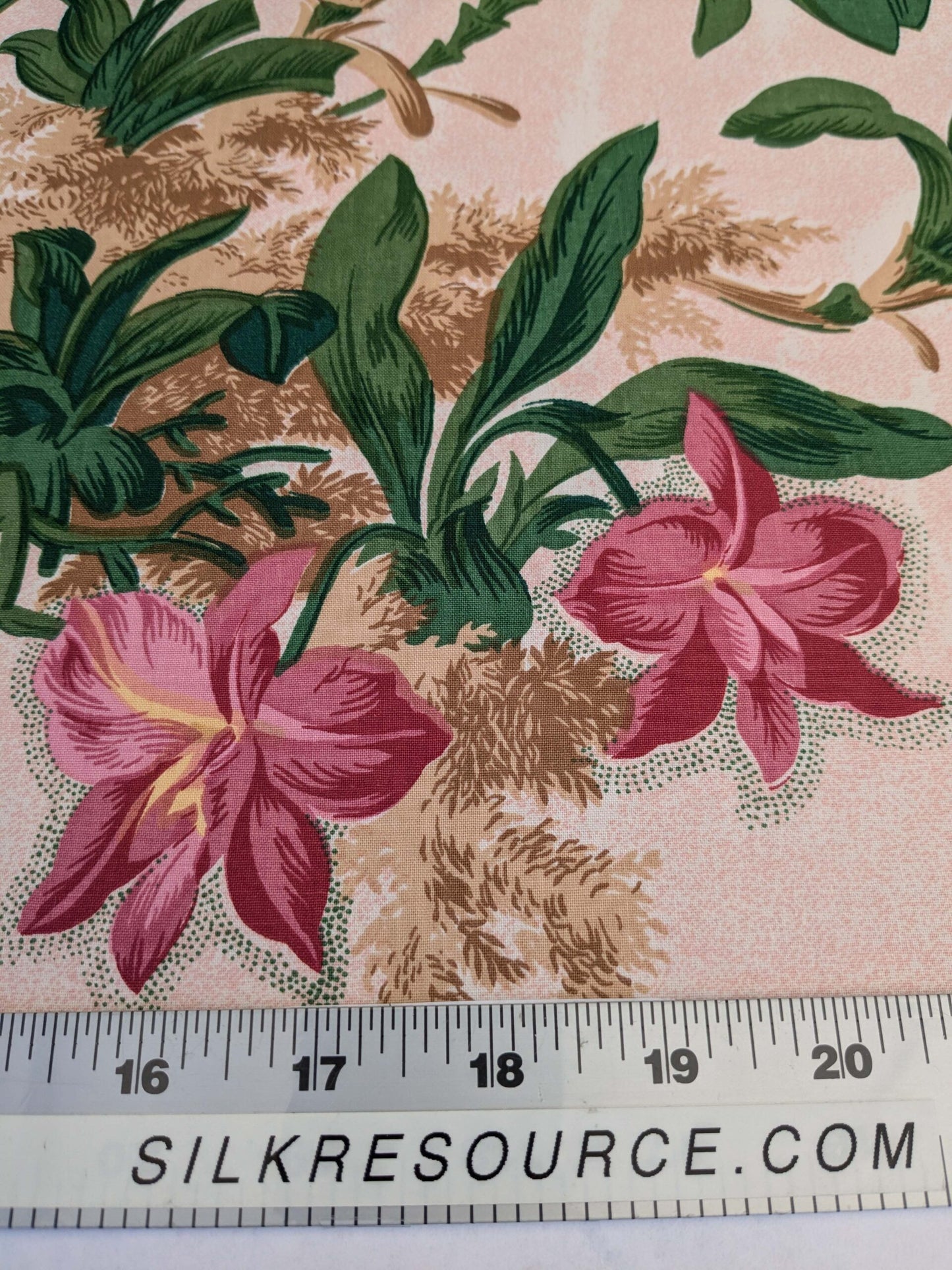 By yard Scalamandre Marlyn Park Peach Cotton Floral MSRP USD 188/Y